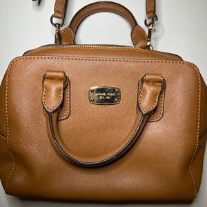 Michael Kors purse with shoulder strap